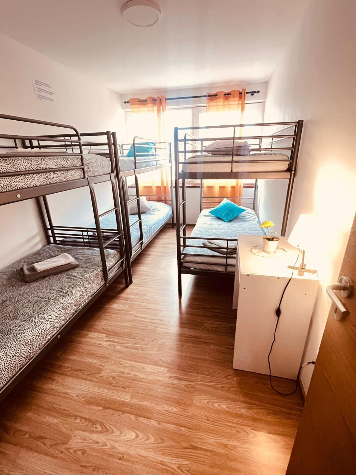 Hostel Golden Star Giao  ภายนอก รูปภาพ